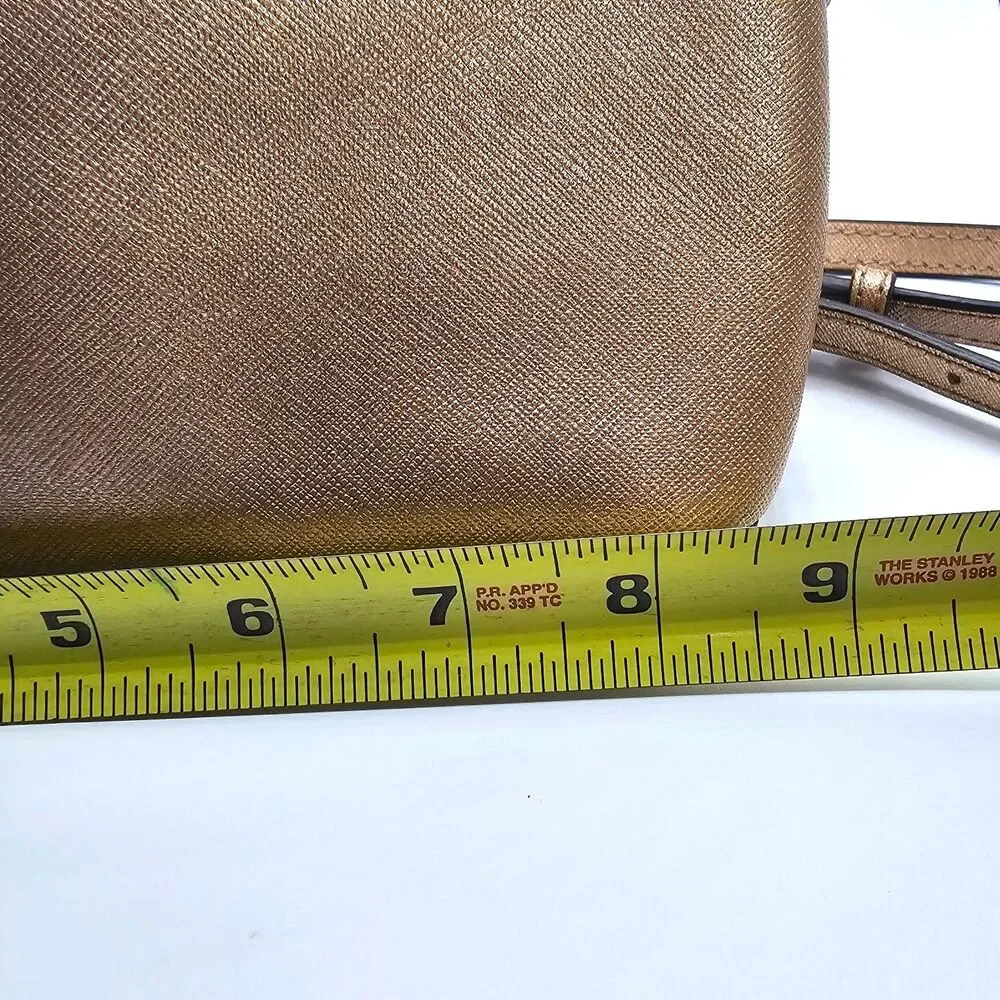 Michael Kors Cindy Dome Crossbody Pale Gold Saffiano Leather Bag Metallic